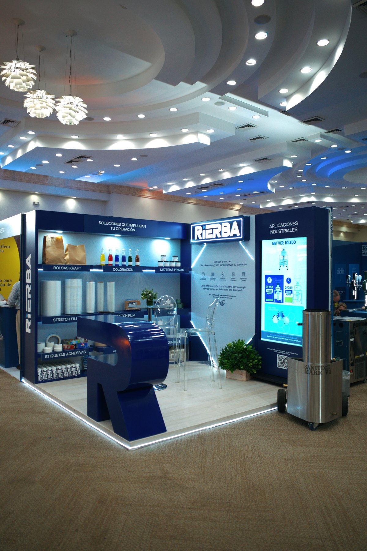 Stand de RIERBA en ExpoProveedores 2026 · soluciones integrales por división